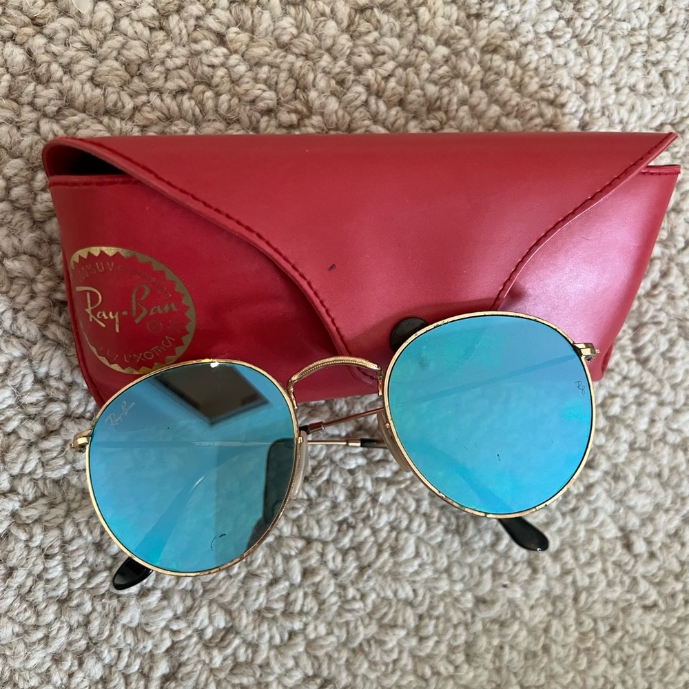 Ray-Ban ROUND FLASH LENSES Matte Gold frame with blue lenses